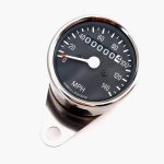 صندلی چوبی کلاسیک